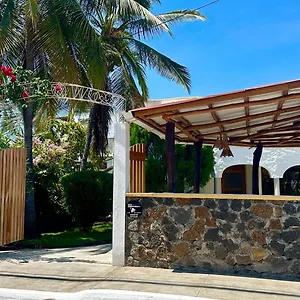** Hotel Suenos Silvestres Ecuador